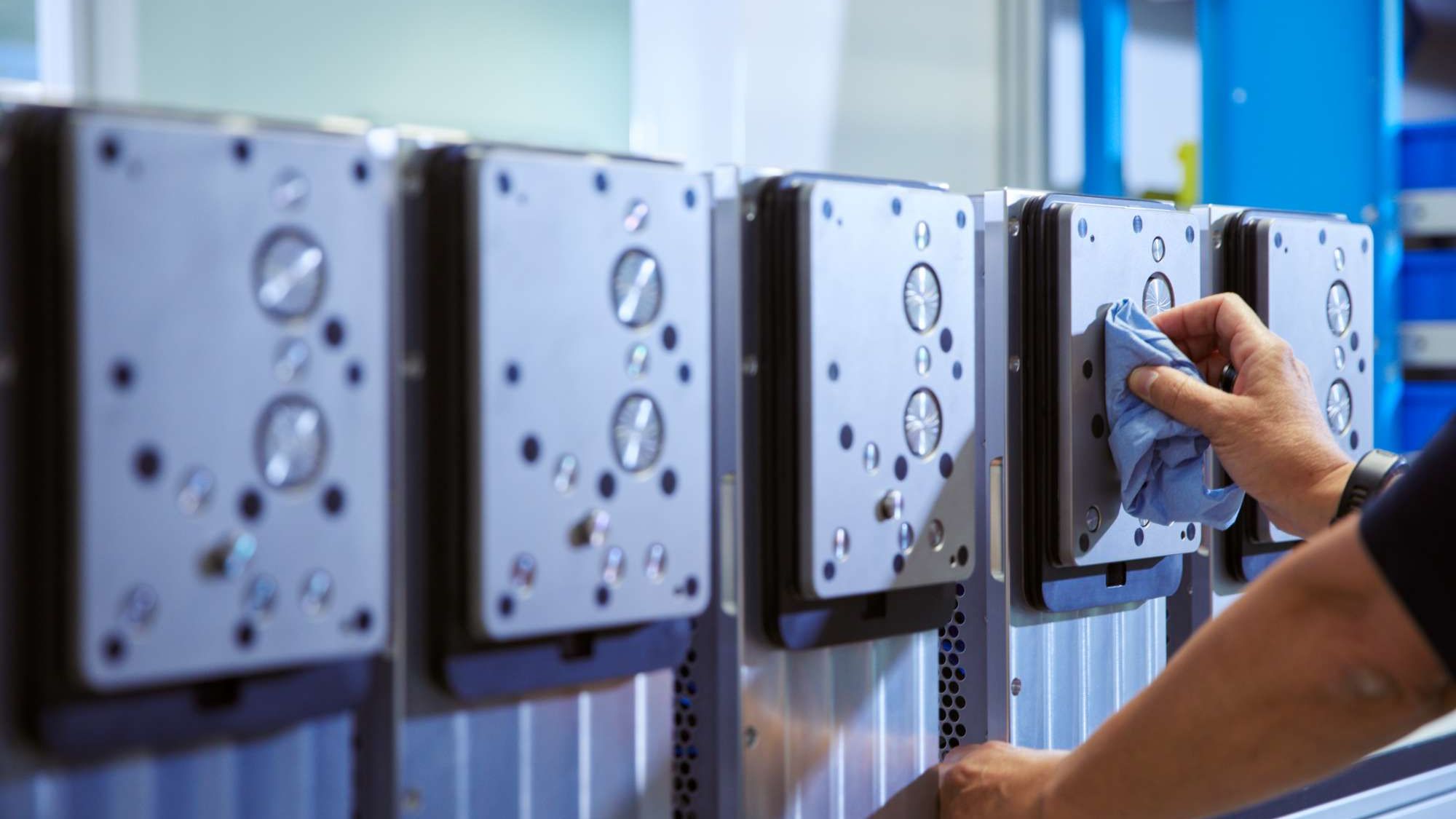 Hand_wiping_cleaning_multiple_systems