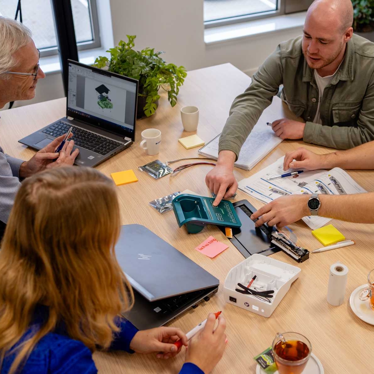 colleagues_meeting_module_evaluation_brainstorm