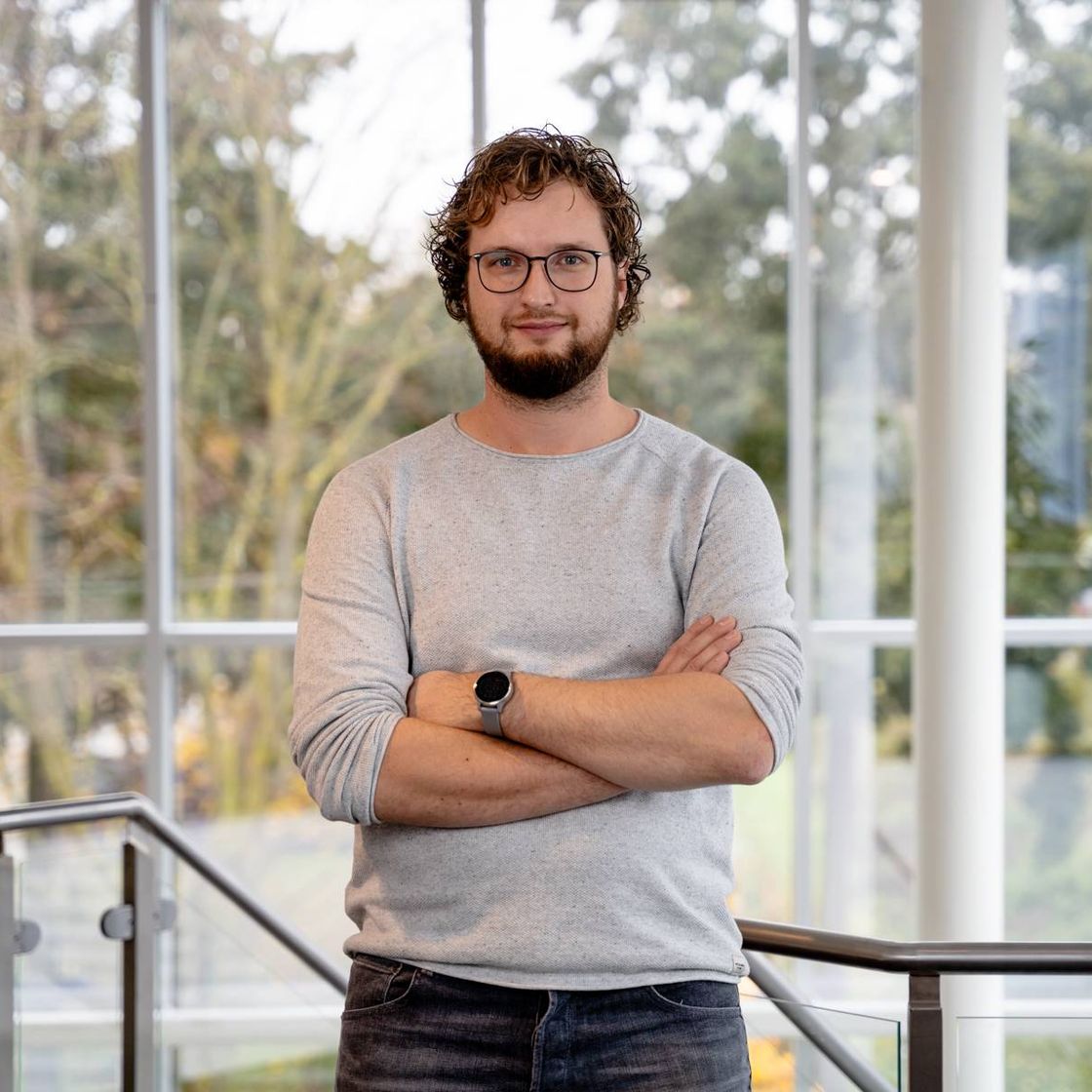 Julian Dekker